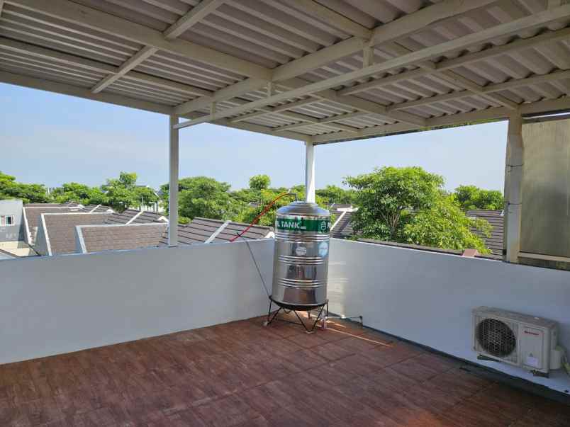 dijual rumah jalan north west park