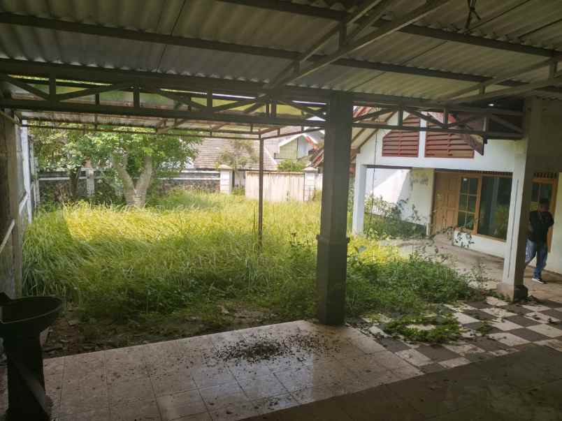 dijual rumah jalan palmerah