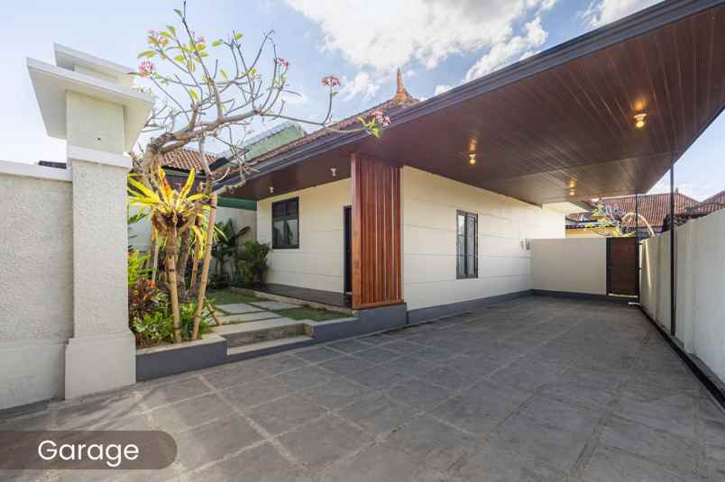 dijual rumah jalan penatih denpasar timur
