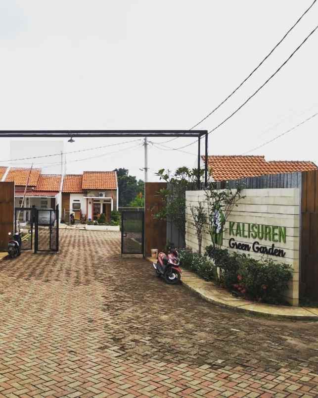 dijual rumah jalan raya kalisuren