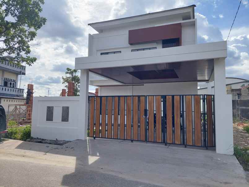 dijual rumah jalan soekarno hatta pekanbaru