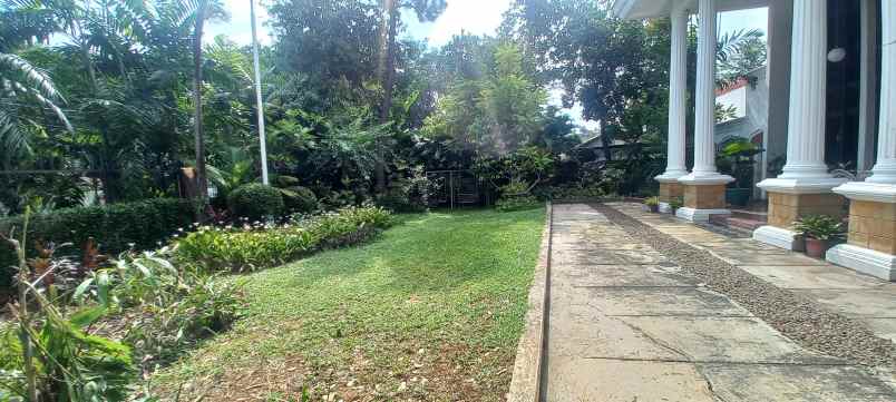 dijual rumah jati padang