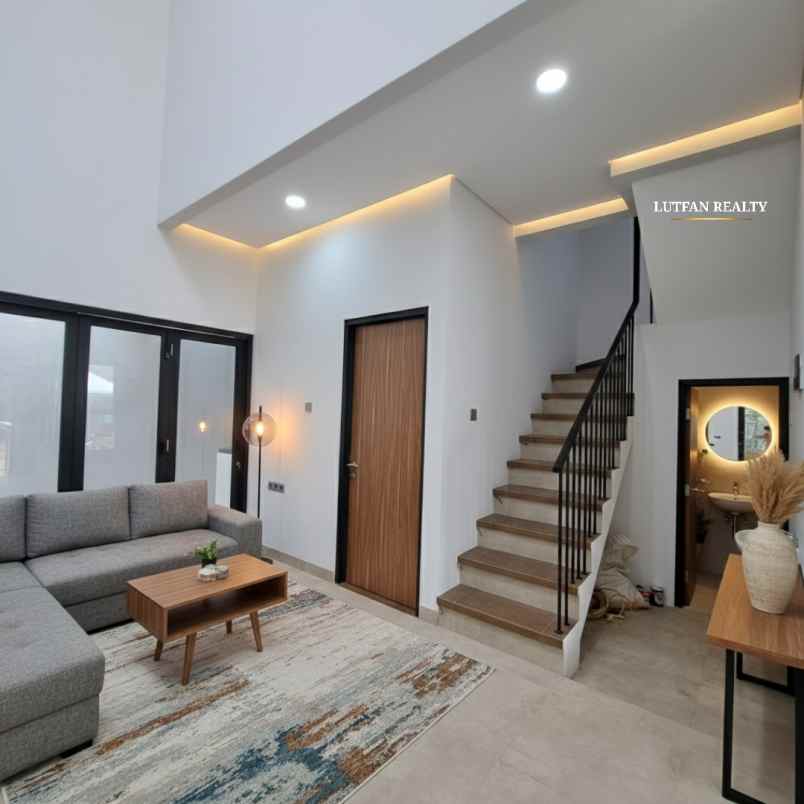 dijual rumah jati padang pasar minggu