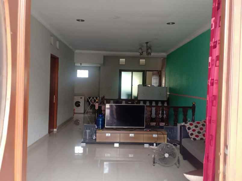 dijual rumah jatibening baru