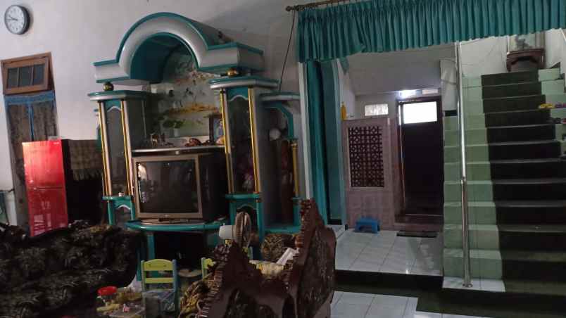 dijual rumah jatipelem