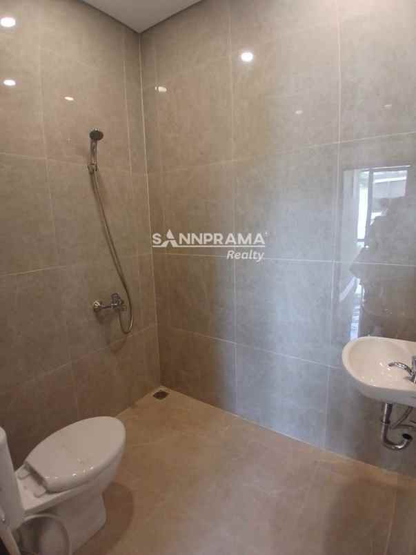 dijual rumah jatisampurna bekasi