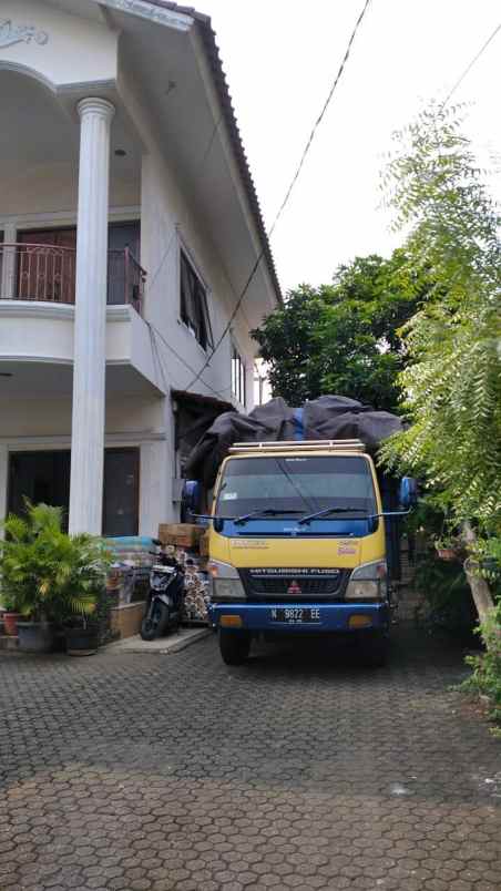 dijual rumah jelambar baru