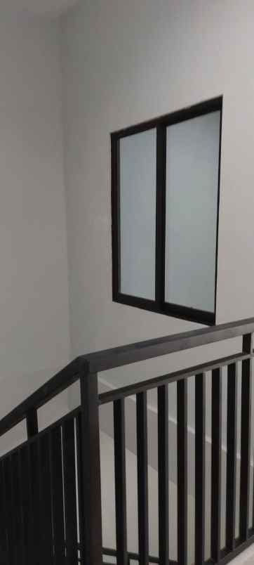 dijual rumah jl a yani km 33 loktabat utara