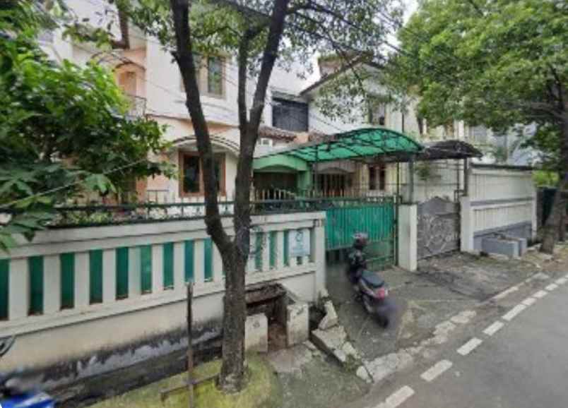 dijual rumah jl cempaka putih xiv no 81