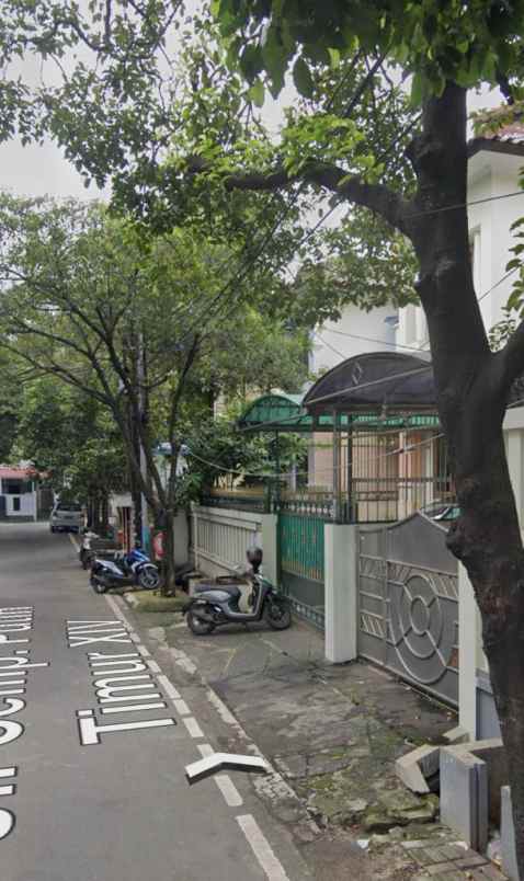 dijual rumah jl cempaka putih xiv no 81