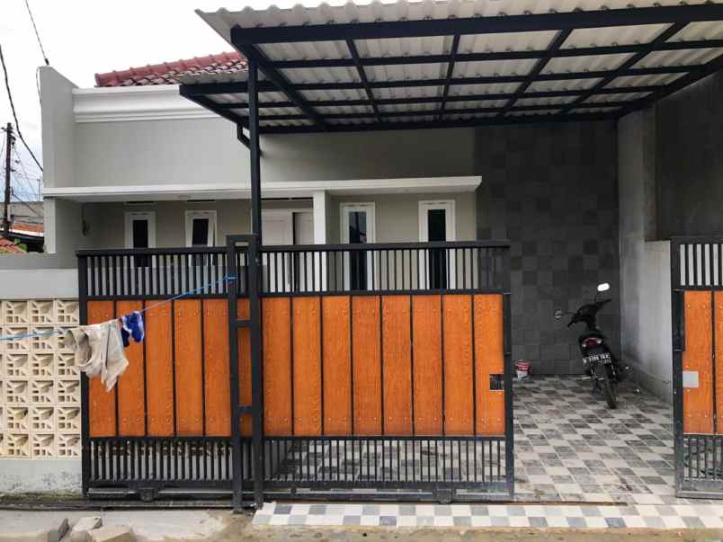 dijual rumah jl cilangkap raya kec