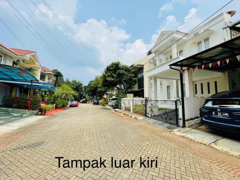 dijual rumah jl cireundeu raya