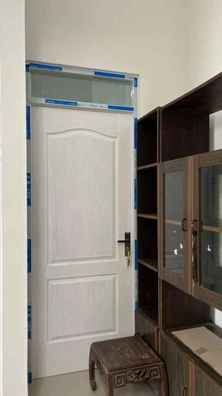 dijual rumah jl cisaranten arcamanik