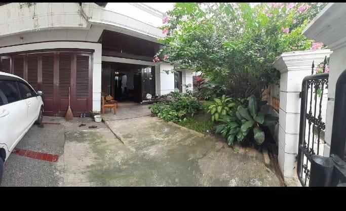 dijual rumah jl goden pondok pinang