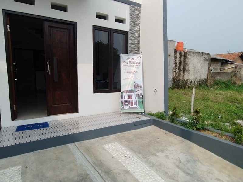 dijual rumah jl kahfi ii cipedak