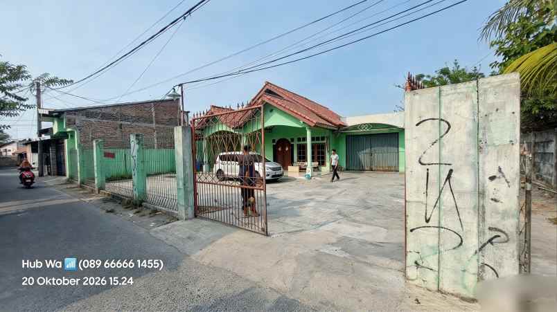 dijual rumah jl kampung melayu timur