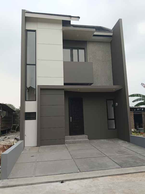 dijual rumah jl kp cicayur