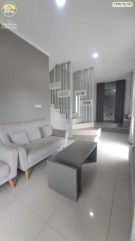 dijual rumah jl kramat asem pancoran