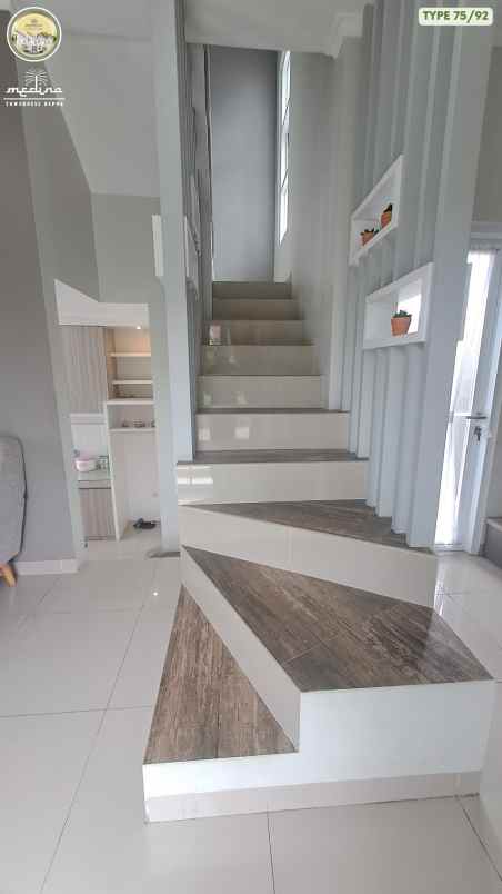 dijual rumah jl kramat asem pancoran