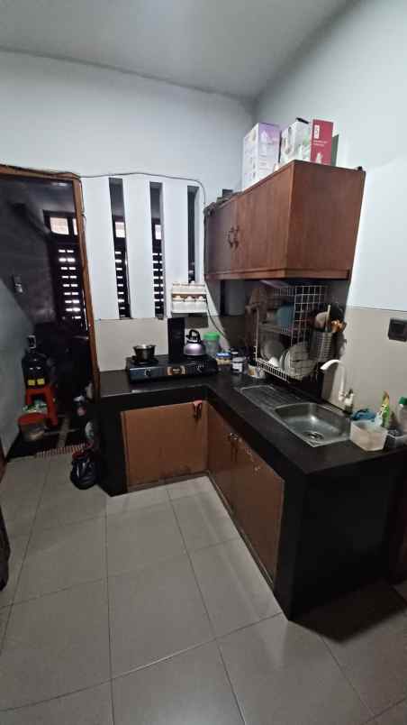 dijual rumah jl mampang