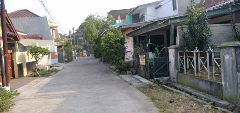 dijual rumah jl mampang indah 2 blok e no 2