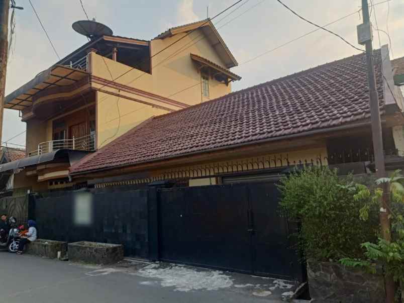 dijual rumah jl masjid abidin duren