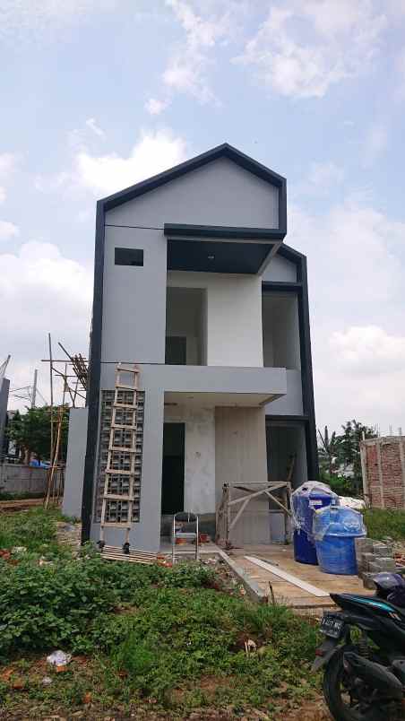 dijual rumah jl masjid buaran buaran