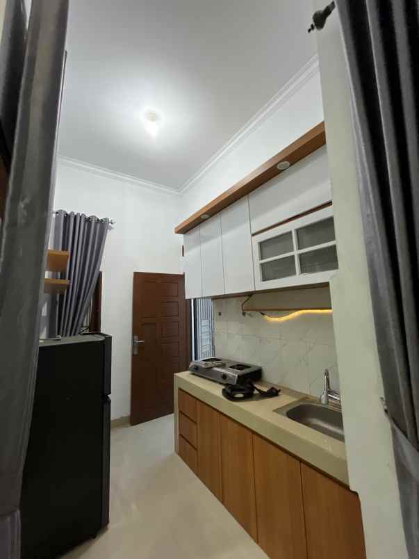 dijual rumah jl muhajirin