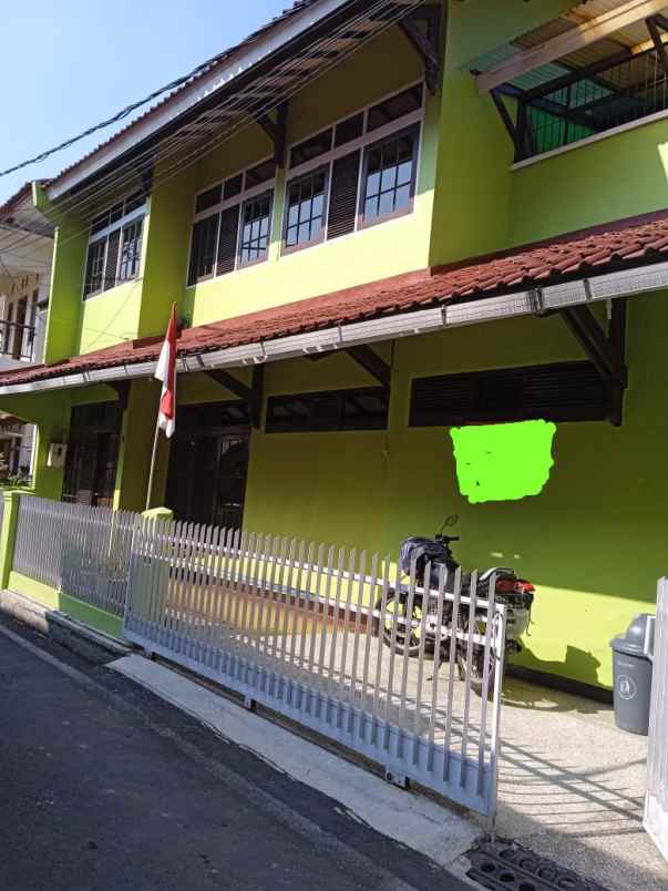 dijual rumah jl mutiara banteng