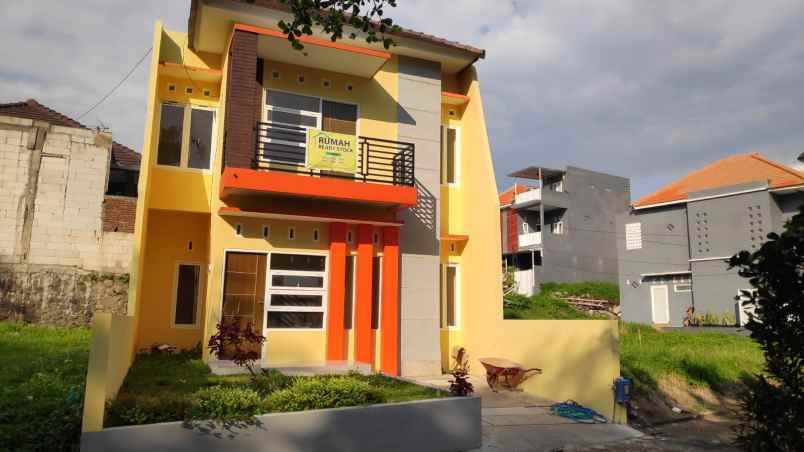 dijual rumah jl pahlawan balearjosari