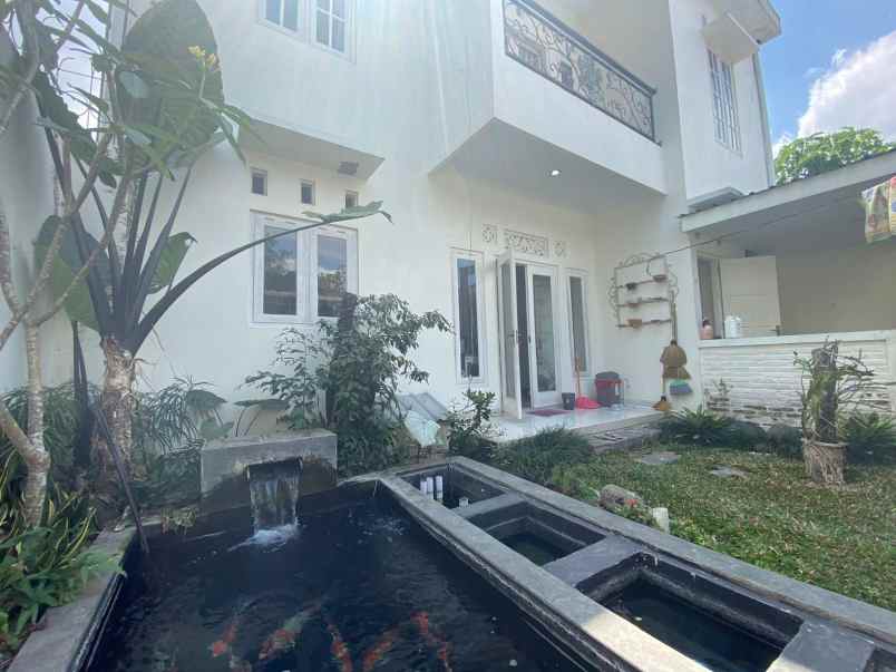 dijual rumah jl palagan km 9 sariharjo