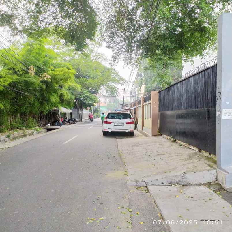 dijual rumah jl pembangunan ii no 23 rt