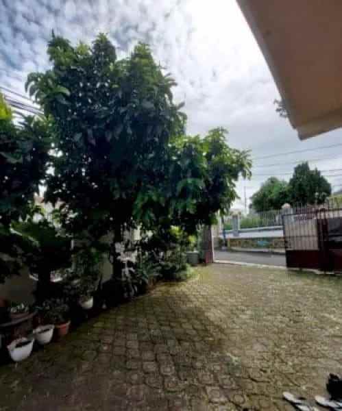 dijual rumah jl pembina iv kel baru kec