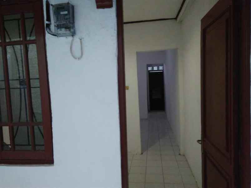 dijual rumah jl petukangan pesanggrahan