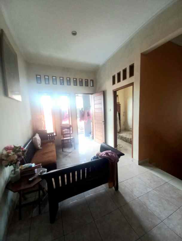 dijual rumah jl pondok bambu duren