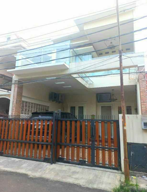 dijual rumah jl pondok kelapa duren