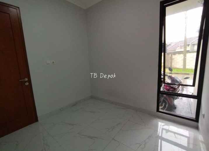 dijual rumah jl raden saleh depok