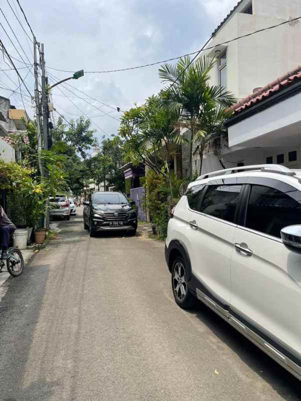 dijual rumah jl rawamangun jakarta timur