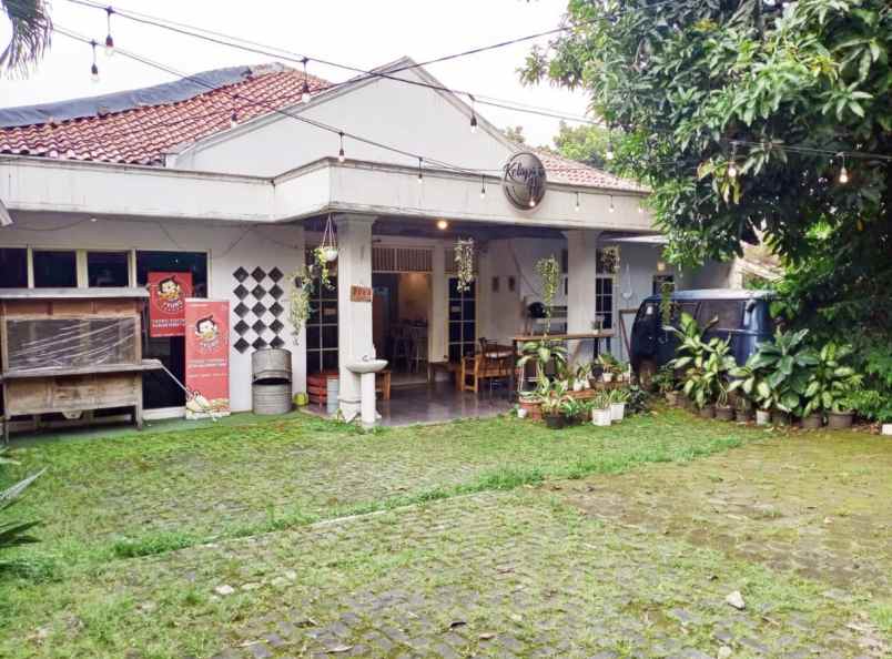 dijual rumah jl raya jagakarsa