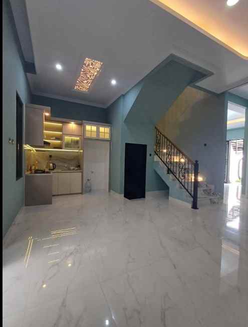 dijual rumah jl raya jagakarsa jakarta