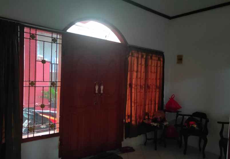 dijual rumah jl raya pulo gebang kec