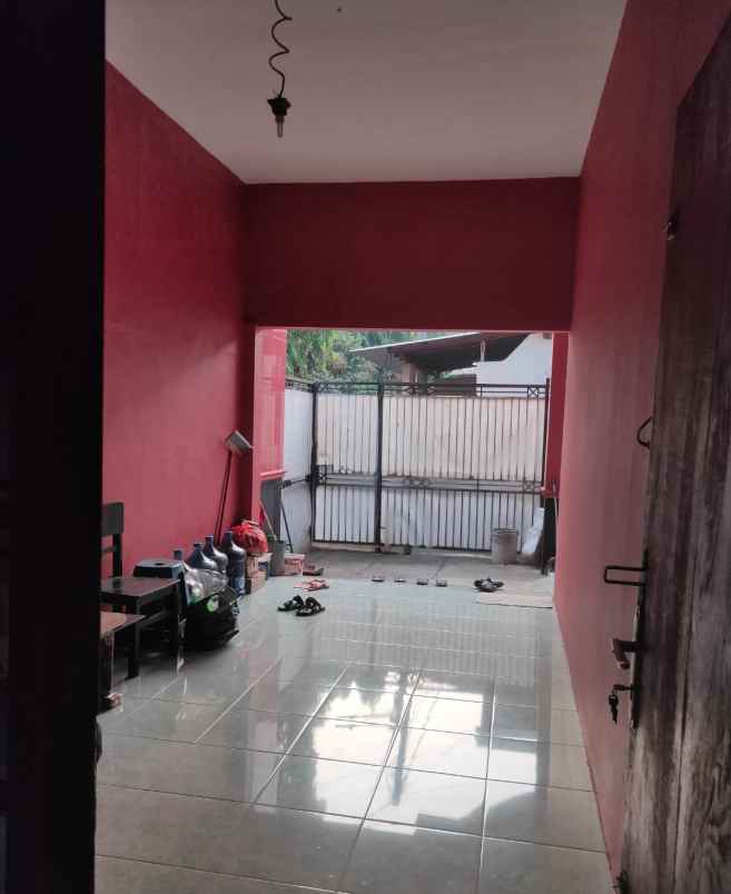 dijual rumah jl raya pulo gebang kec