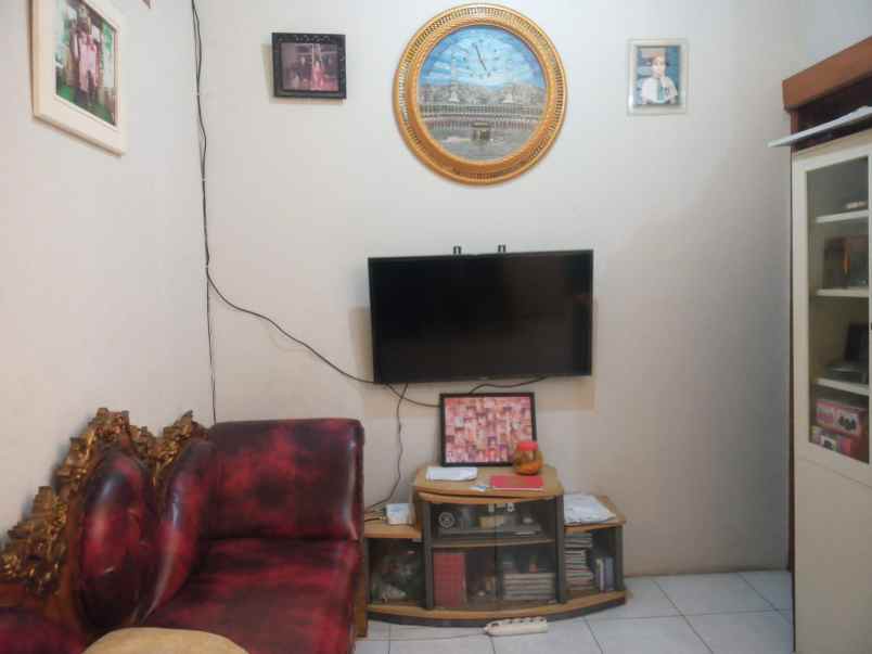 dijual rumah jl sindang sari tanjung