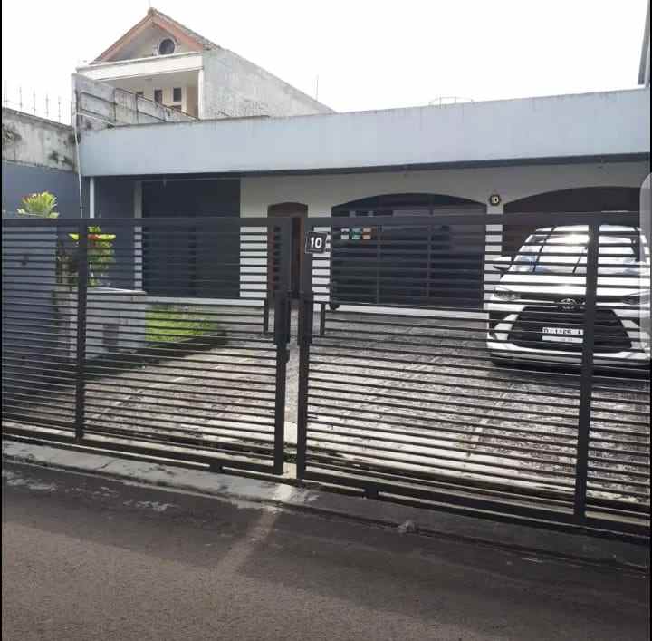 dijual rumah jl srisuci bkr kembar syp