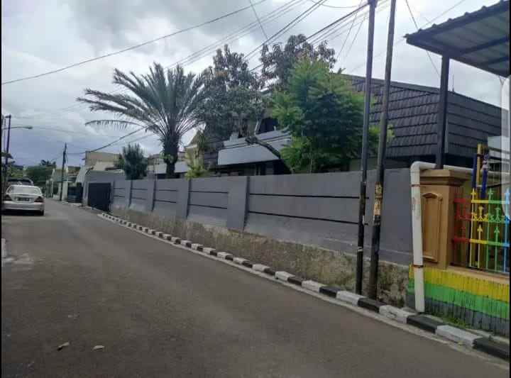 dijual rumah jl srisuci bkr kembar syp