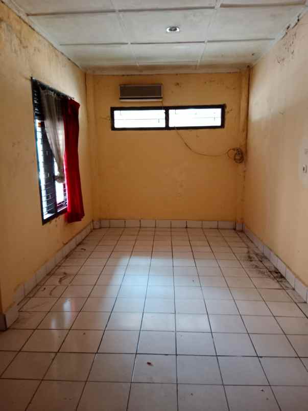 dijual rumah jl sulaksana cicaheum