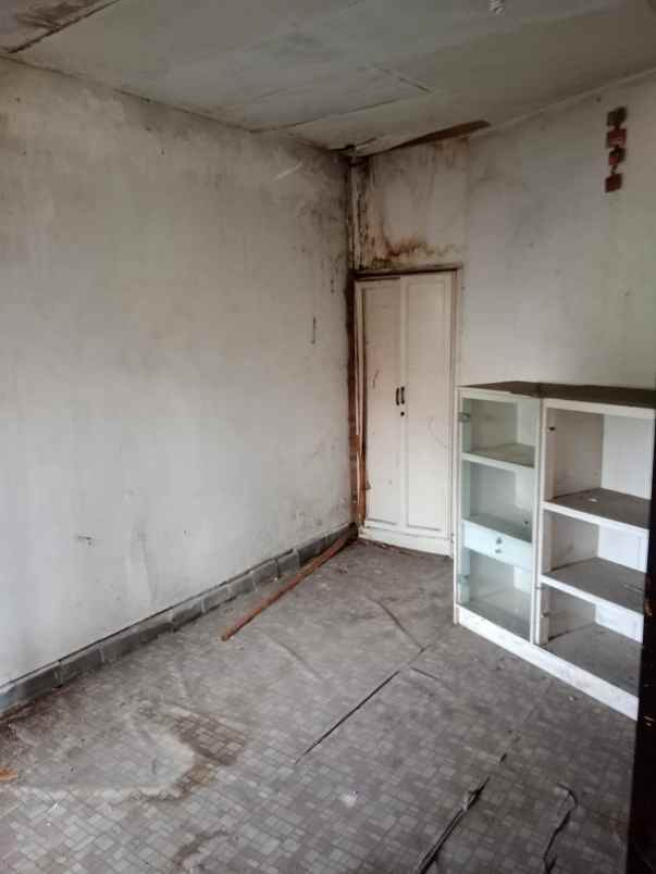 dijual rumah jl sulaksana cicaheum