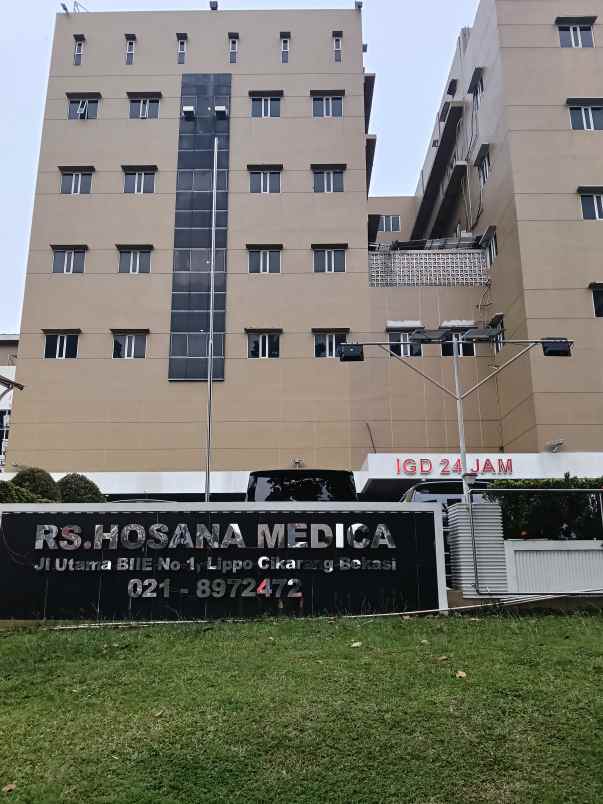 dijual rumah jl tangkuban perahu cosmo