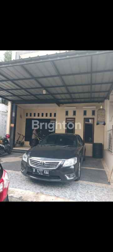 dijual rumah jl warung sila jagakarsa