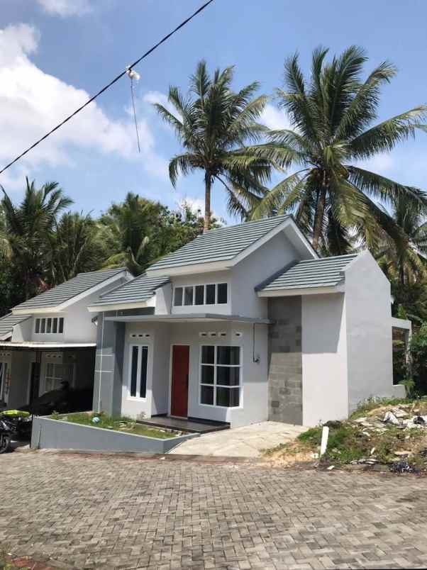 dijual rumah jl wates km 9 sedayu bantul